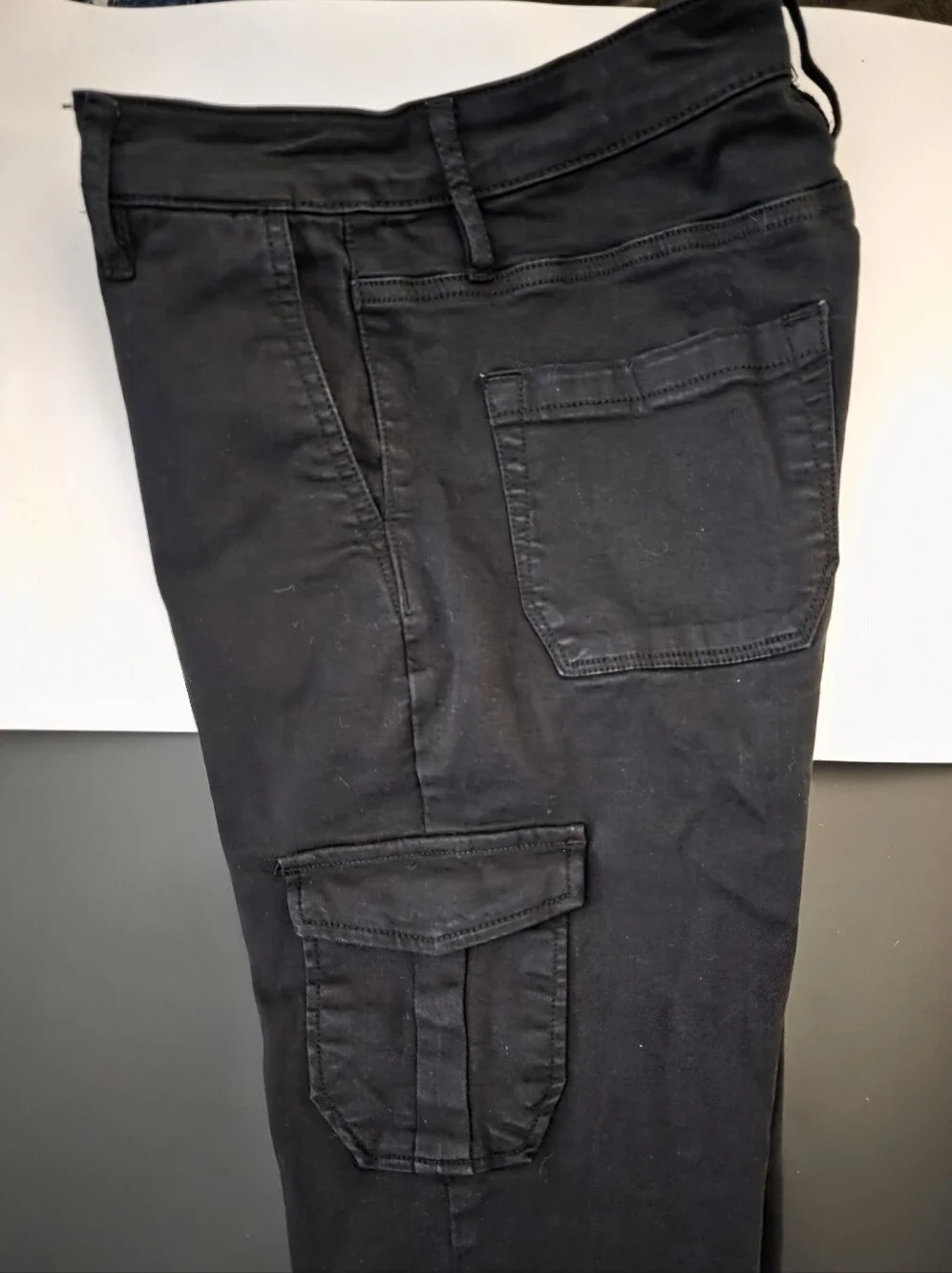Well Worn Slim Straight Black Women Jeans